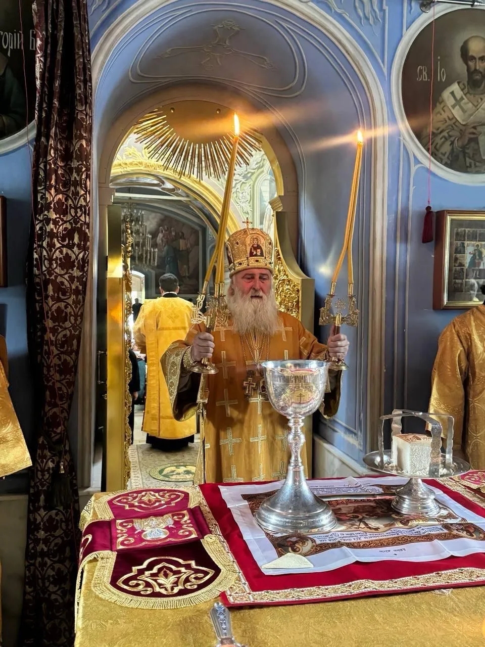 Фото: Архиерейская Литургия